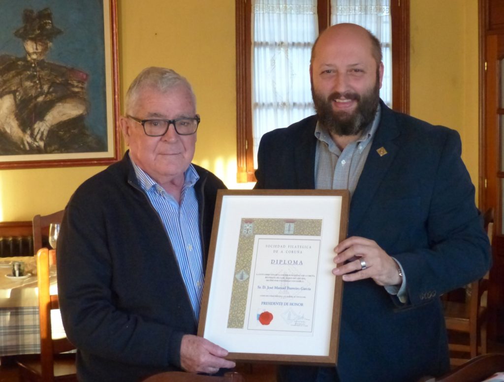 Sociedad Filatelica - Entrega Titulo Presidente de Honor a Jose Manuel Barreiro