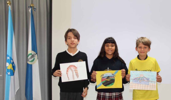 Ganadores concurso de dibujo “El mundo de los sellos”.